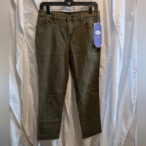 C5 NWT DG2 by Diane Gilman Olive Green New Stretch Skinny Jeans - 8P
